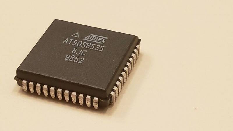 At90S8535-8Jc