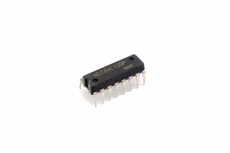 74Hc139