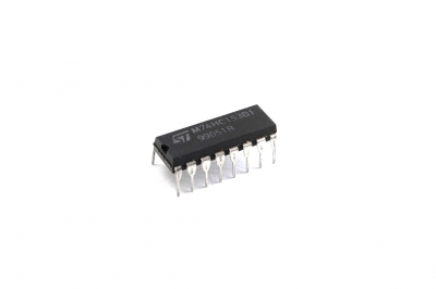74Hc153