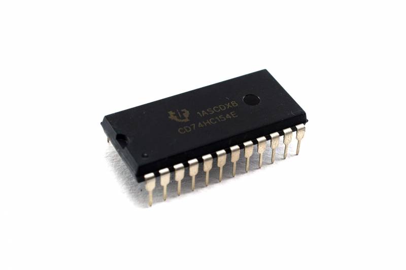 74Hc154W