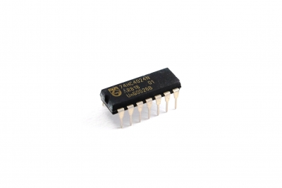 74Hc4024