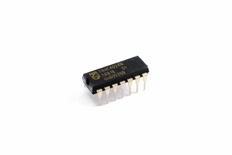 74Hc4024