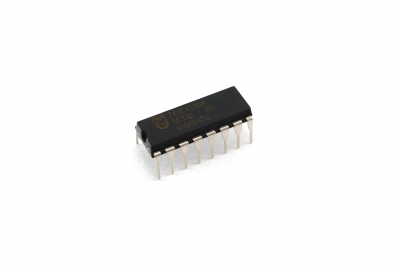 74Hc4538