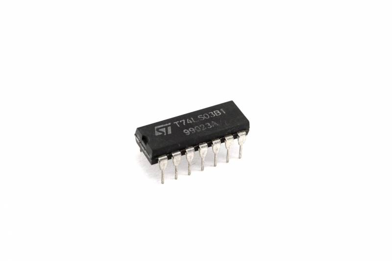 74Ls03