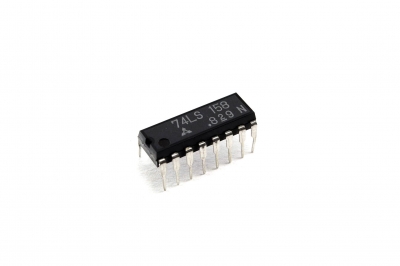 74Ls158