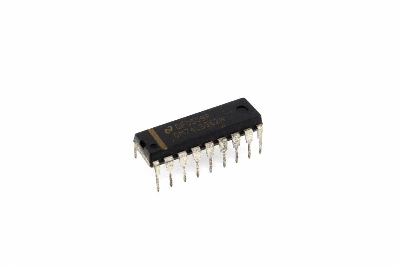 74Ls962