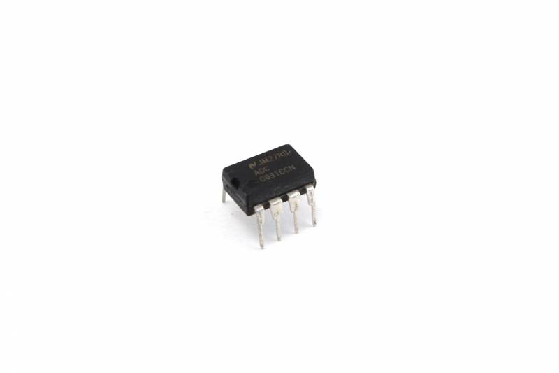 Adc0831Ccn