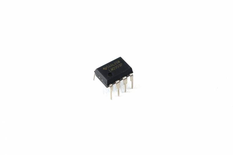 Lm2903N