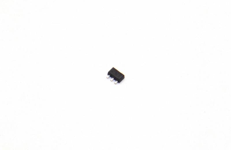 Lm79L05-Sot89