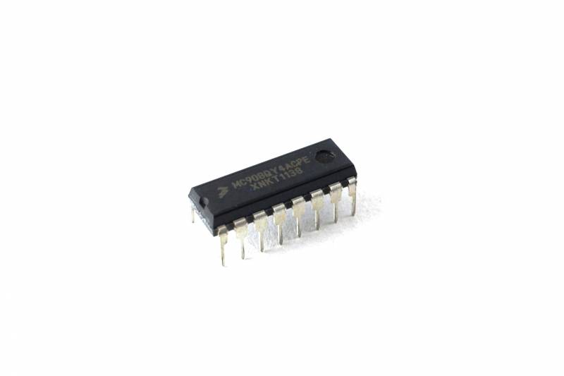 Mc68Hc908Qy4Acpe