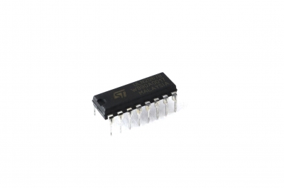 Uln2067B