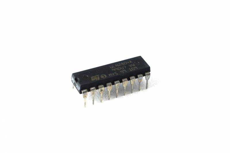 Uln2804A