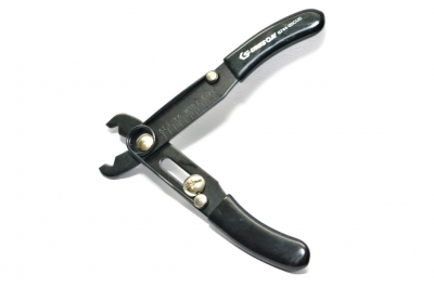 Un-6744-05Cus